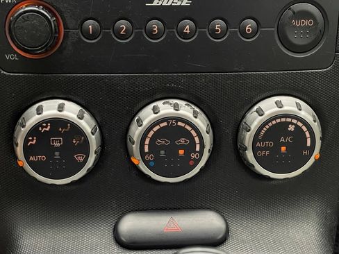 Used 2007 Nissan 350Z Touring RWD image 27