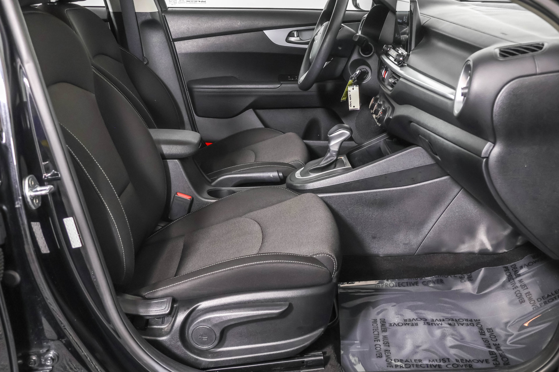Used 2023 Kia Forte LXS w/ LXS Technology Package FWD image 43