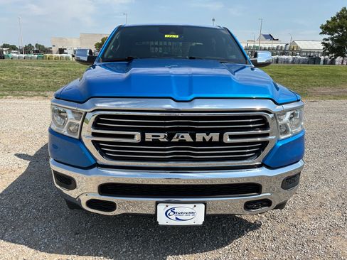 Used 2024 RAM 1500 Laramie AWD/4WD image 2