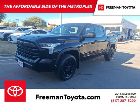 Used 2025 Toyota Tundra SR5 image 1