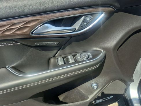 Certified 2023 Buick Envision Avenir AWD/4WD image 27