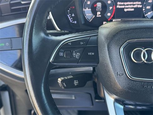 Used 2019 Audi Q3 2.0T Premium image 12