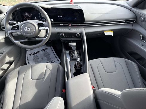 Certified 2024 Hyundai Elantra SEL image 16