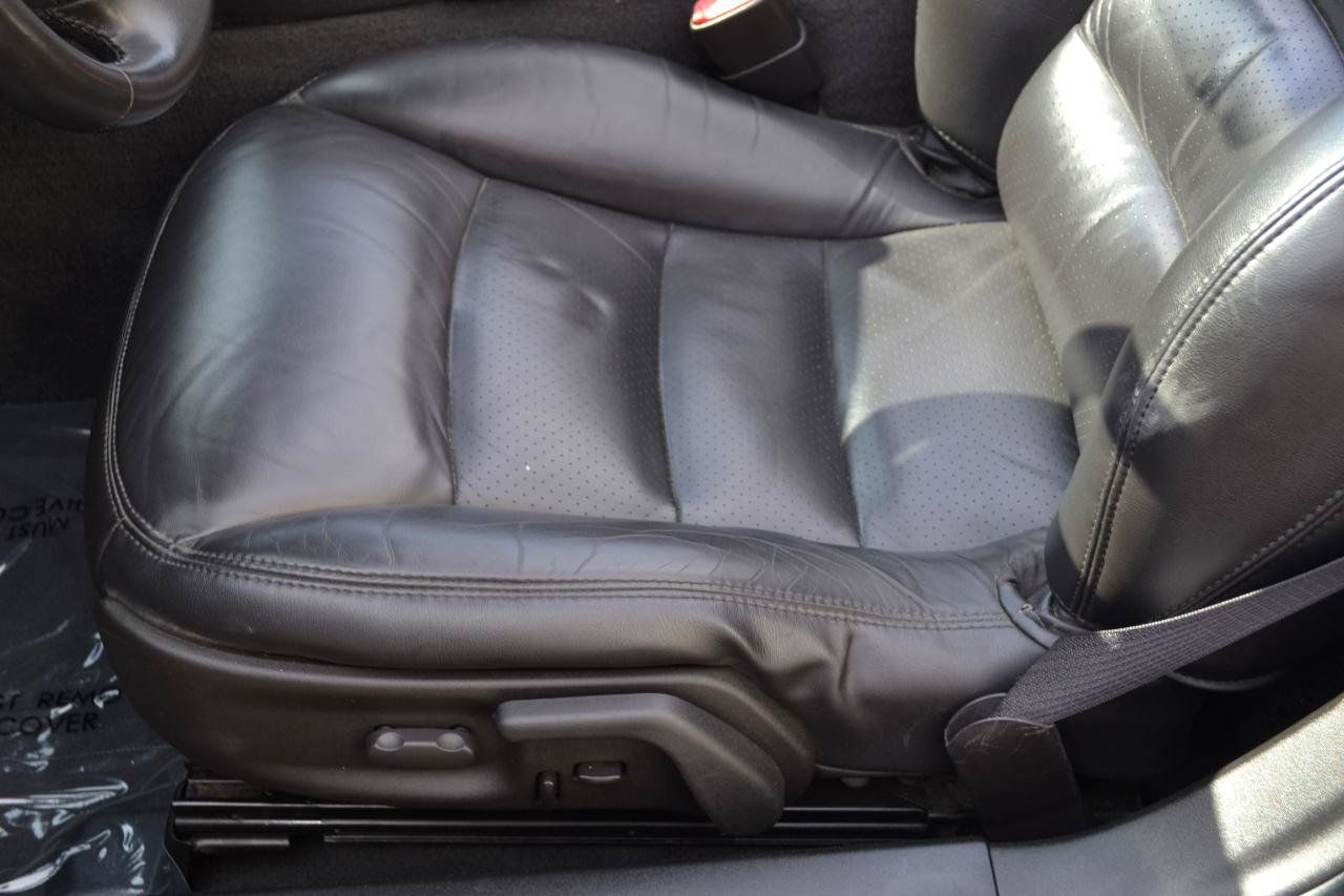 Used 2006 Chevrolet Corvette Convertible w/ Preferred Equipment Group RWD image 19