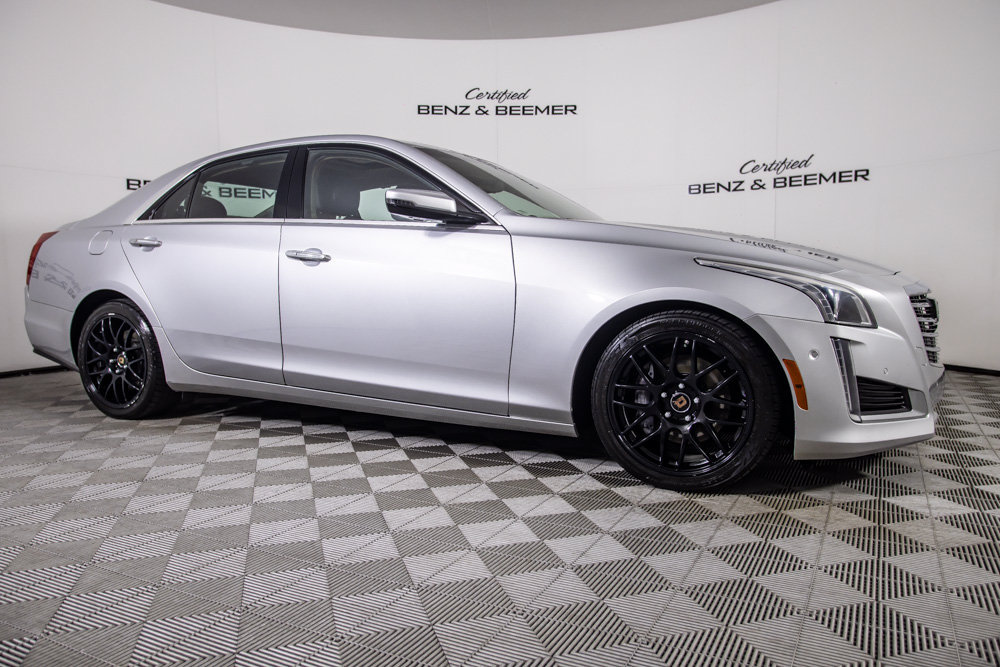 Used 2018 Cadillac CTS Premium Luxury RWD image 3