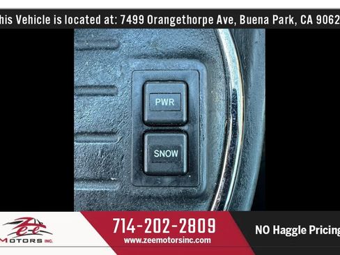 Used 2004 Lexus IS 300 w/ Pwr & Alcantara Pkg RWD image 31