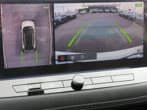 New 2025 Nissan Rogue SL w/ Tech Package image 15