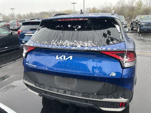 Used 2023 Kia Sportage X-Pro AWD/4WD image 3
