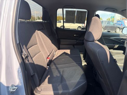 Used 2023 Honda Ridgeline Sport image 27