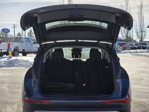Used 2022 Lincoln Corsair AWD w/ Premium Package image 9