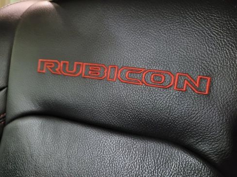 Used 2020 Jeep Wrangler Unlimited Rubicon w/ Dual Top Group image 37