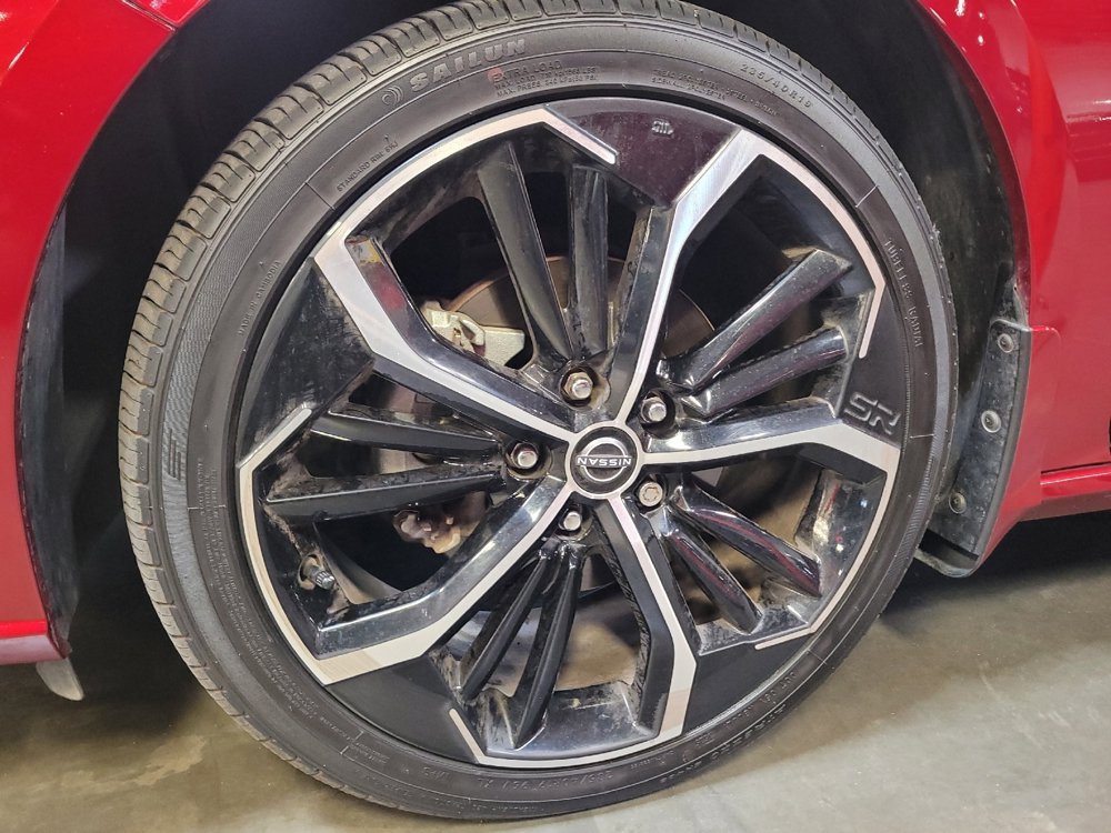 Used 2023 Nissan Altima 2.5 SR w/ SR Premium Package FWD image 31