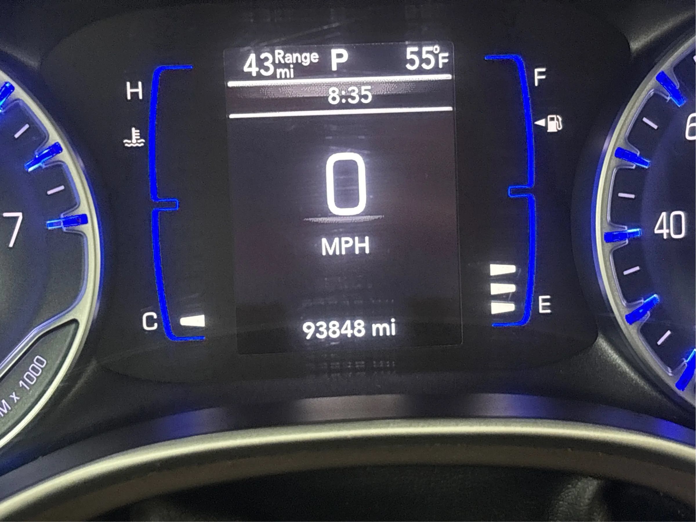 Used 2023 Chrysler Voyager LX FWD image 46