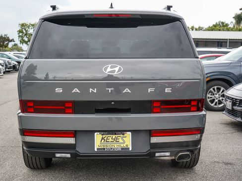Used 2024 Hyundai Santa Fe Limited image 7