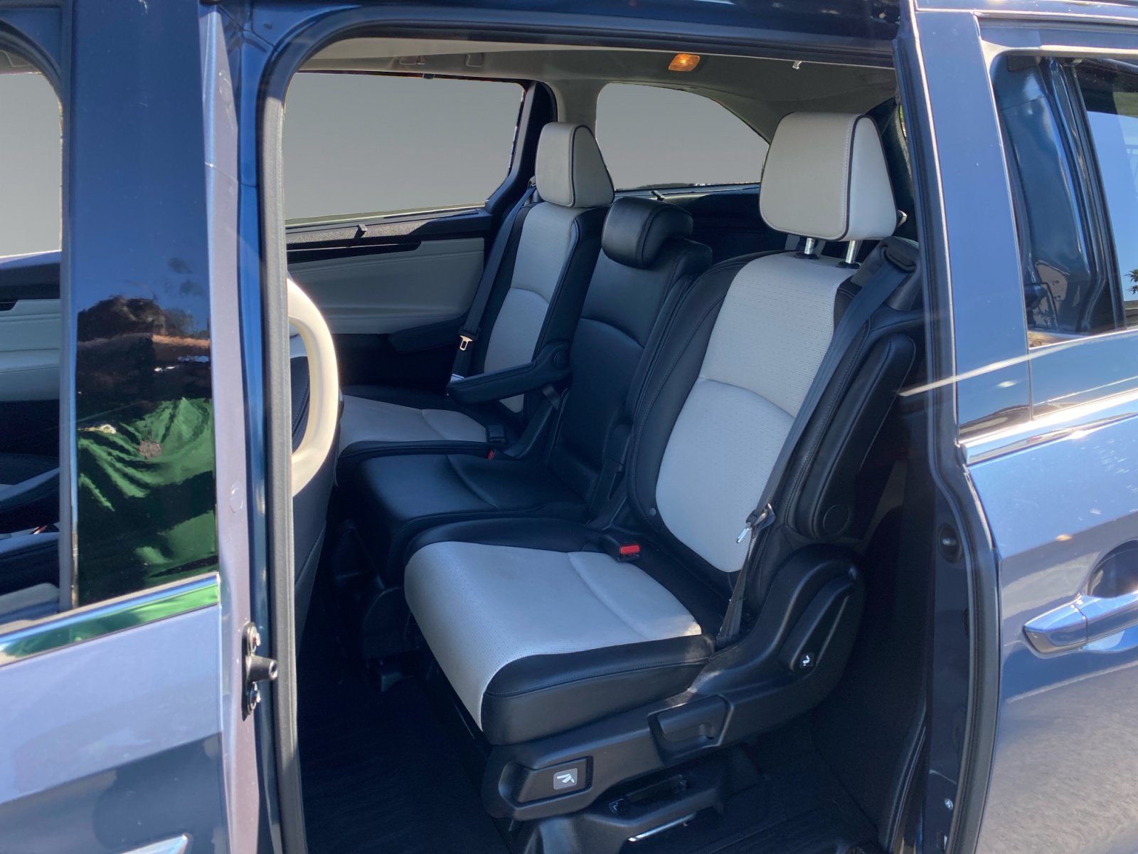 Used 2026 Honda Odyssey Elite image 13