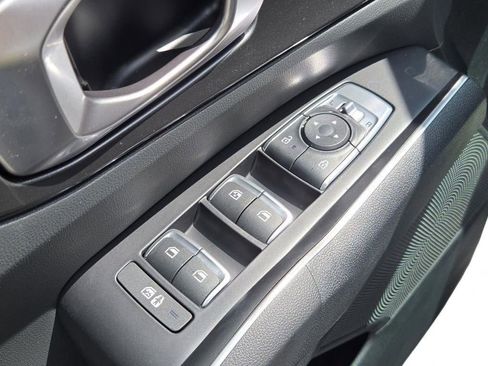 New 2026 Kia Sorento S w/ S Panoramic Sunroof Package FWD image 16