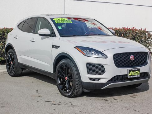 Used 2020 Jaguar E-PACE SE image 3