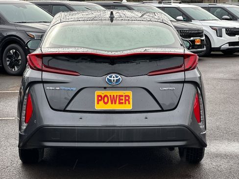 Used 2020 Toyota Prius Prime Limited image 5