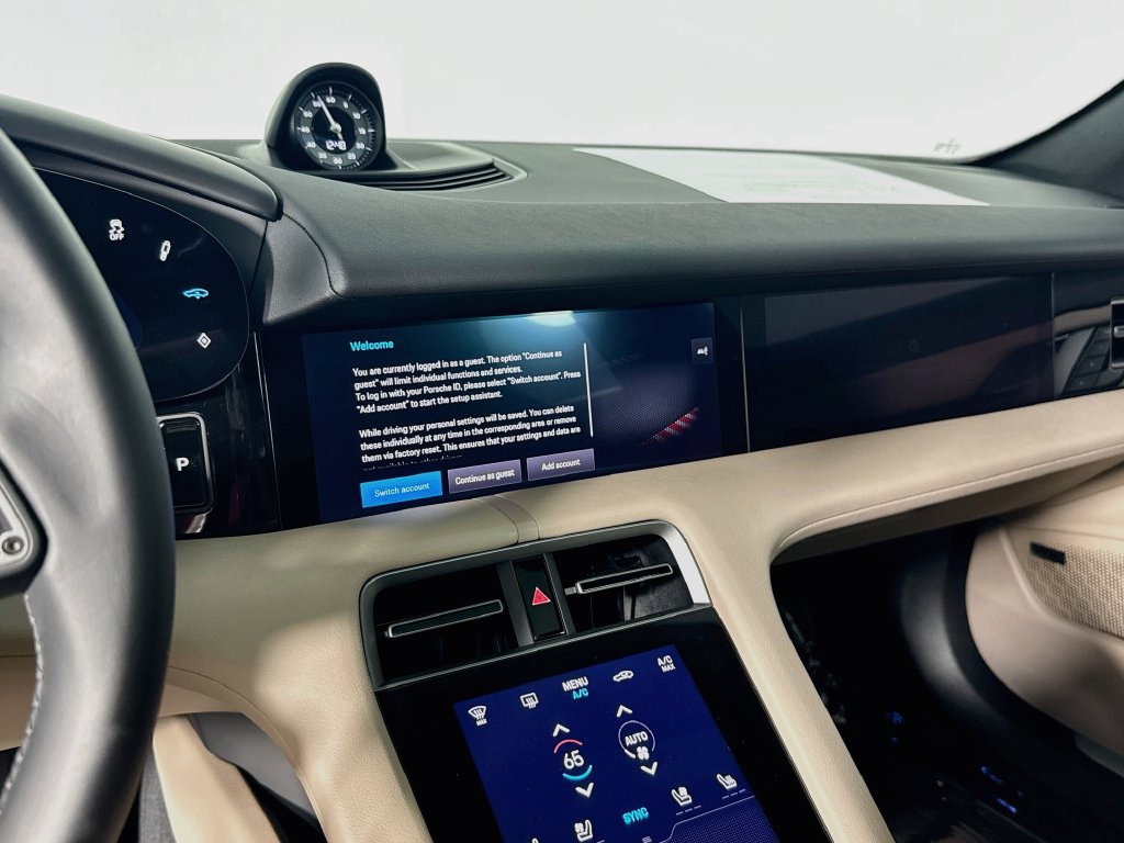 Certified 2025 Porsche Taycan AWD/4WD image 15