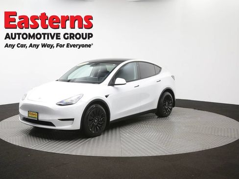 Used 2021 Tesla Model Y Long Range AWD/4WD image 50