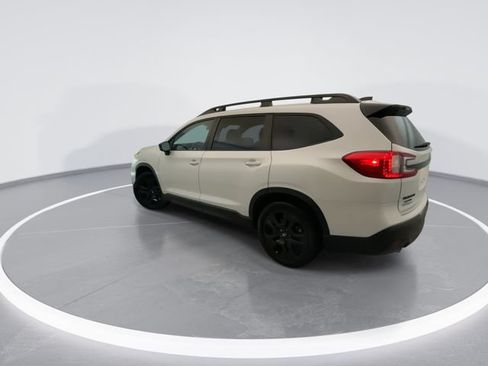 Used 2024 Subaru Ascent Onyx Edition AWD/4WD image 2
