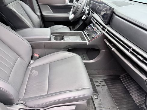 Used 2024 Hyundai Santa Fe SEL image 12