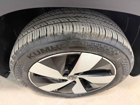 Certified 2024 Volkswagen Taos S AWD/4WD image 12