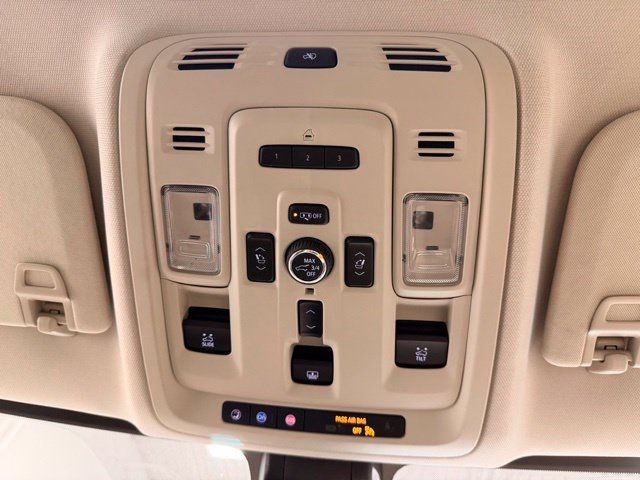 Used 2021 GMC Yukon Denali w/ Denali Premium Package AWD/4WD image 50
