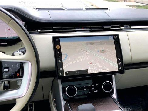 Used 2023 Land Rover Range Rover Long Wheelbase Autobiography AWD/4WD image 6