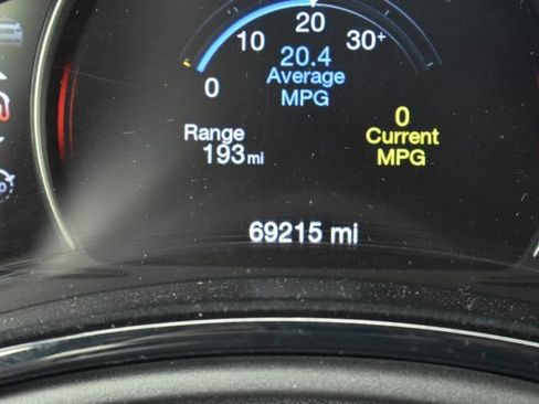 Used 2022 Dodge Durango GT w/ Blacktop Package AWD/4WD image 16