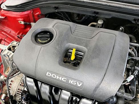 Used 2018 Hyundai Elantra SEL image 31