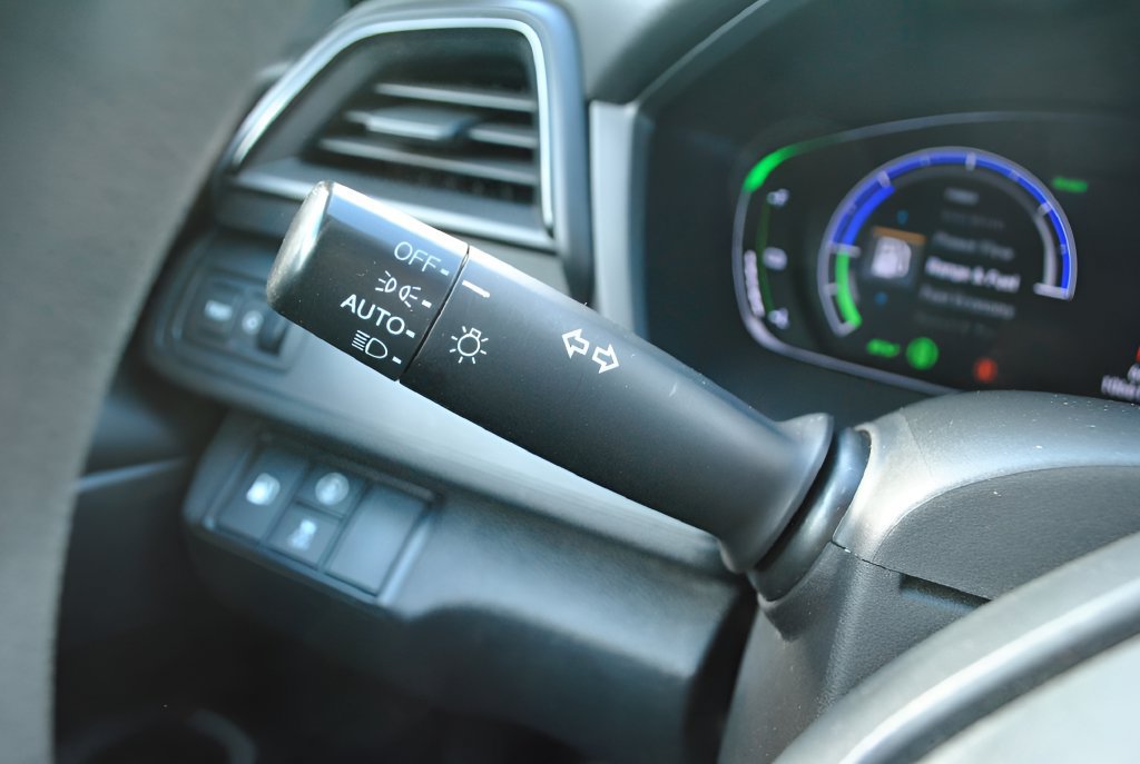 Certified 2021 Honda Insight EX image 15