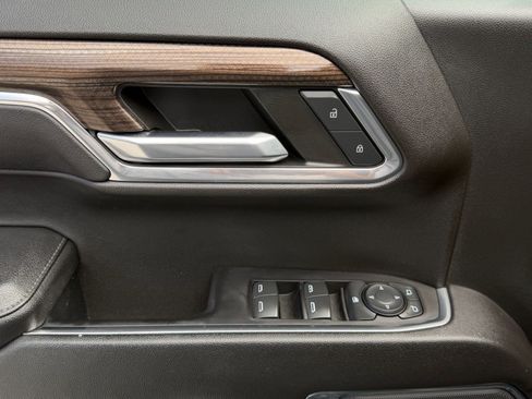 Used 2023 Chevrolet Silverado 1500 LT RWD image 22