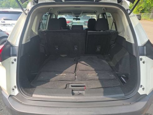 Used 2023 Nissan Rogue SV AWD/4WD image 13
