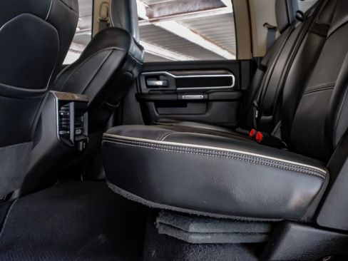 Used 2019 RAM 2500 Laramie image 38