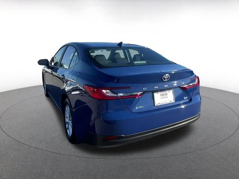 Used 2025 Toyota Camry LE image 11