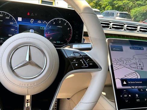 Used 2022 Mercedes-Benz S 580 4MATIC Sedan image 25