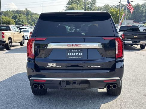 Used 2023 GMC Yukon Denali AWD/4WD image 7
