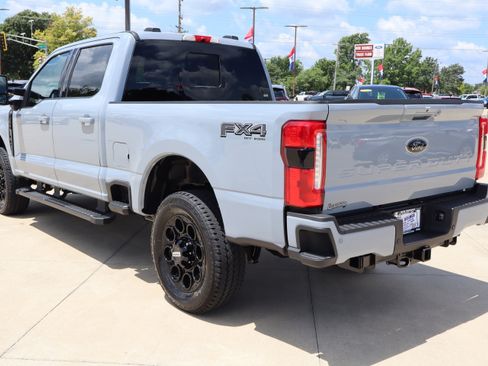 New 2025 Ford F350 Lariat w/ Black Appearance Package image 7