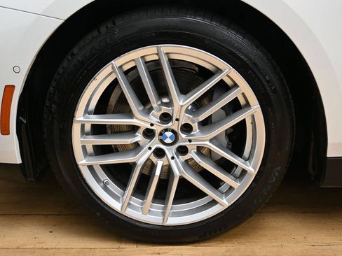 Used 2025 BMW 530i RWD image 14