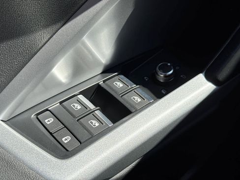 Used 2021 Audi Q3 2.0T Premium Plus image 26