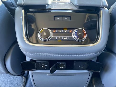 Used 2021 Lincoln Navigator Black Label image 15