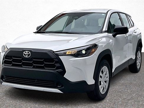 New 2026 Toyota Corolla Cross L image 2