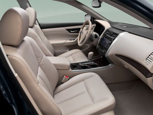Used 2013 Nissan Altima 2.5 SV w/ 2.5SV Convenience Pkg FWD image 29