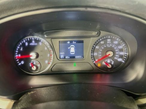 Used 2019 Kia Sorento AWD V6 image 15