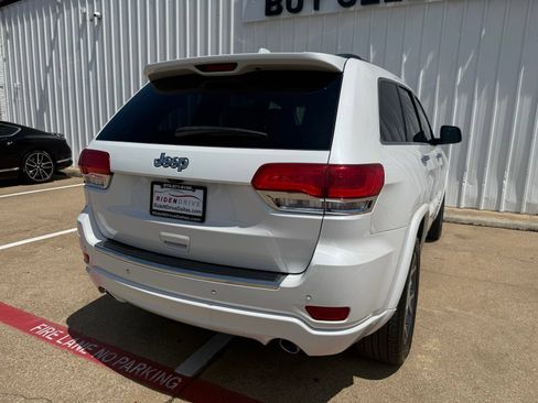 Used 2020 Jeep Grand Cherokee Overland RWD image 6