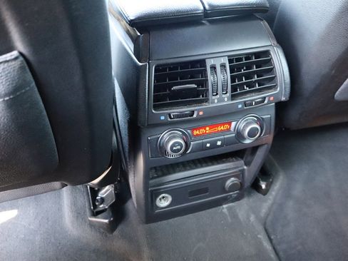 Used 2011 BMW X5 xDrive50i AWD/4WD image 24