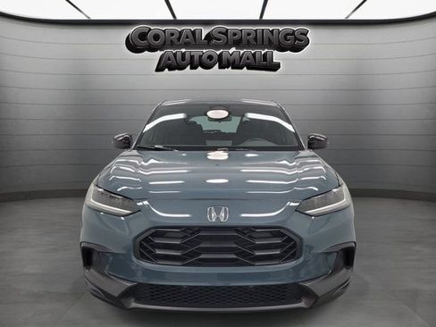 Certified 2025 Honda HR-V Sport image 2