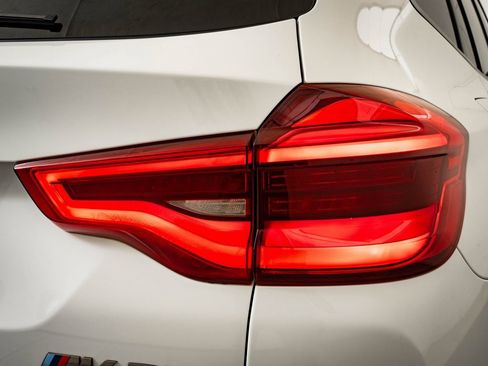 Used 2018 BMW X3 M40i image 9