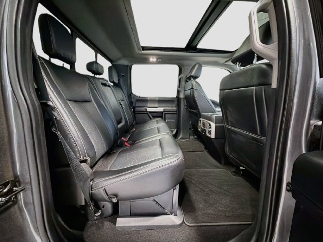 Used 2021 Ford F350 Lariat w/ Tremor Off-Road Package AWD/4WD image 21